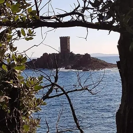 Raphael, Cap Esterel Le Hameau. Vue 公寓