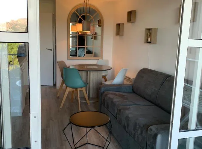 Raphael, Cap Esterel Le Hameau. Vue *