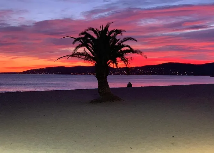 Raphael, Cap Esterel Le Hameau. Vue Saint-Raphaël