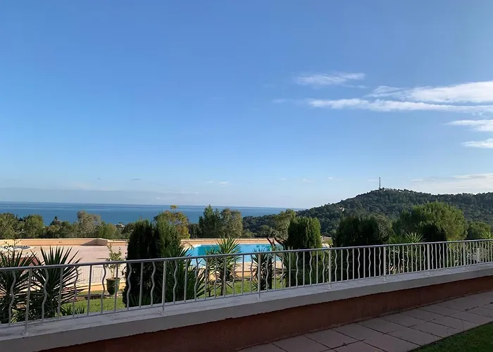 Raphael, Cap Esterel Le Hameau. Vue Appartamento